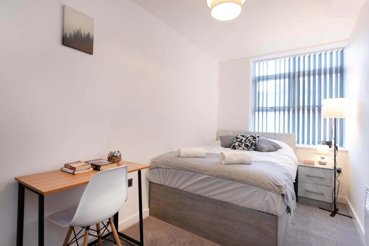 Hoemli Smart City Centre Apartment Leicester Extérieur photo