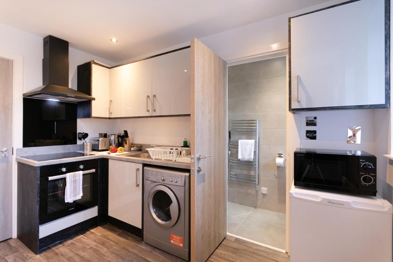 Hoemli Smart City Centre Apartment Leicester Extérieur photo