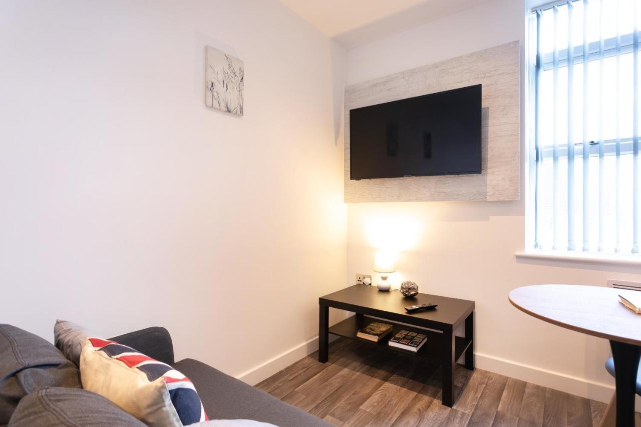 Hoemli Smart City Centre Apartment Leicester Extérieur photo