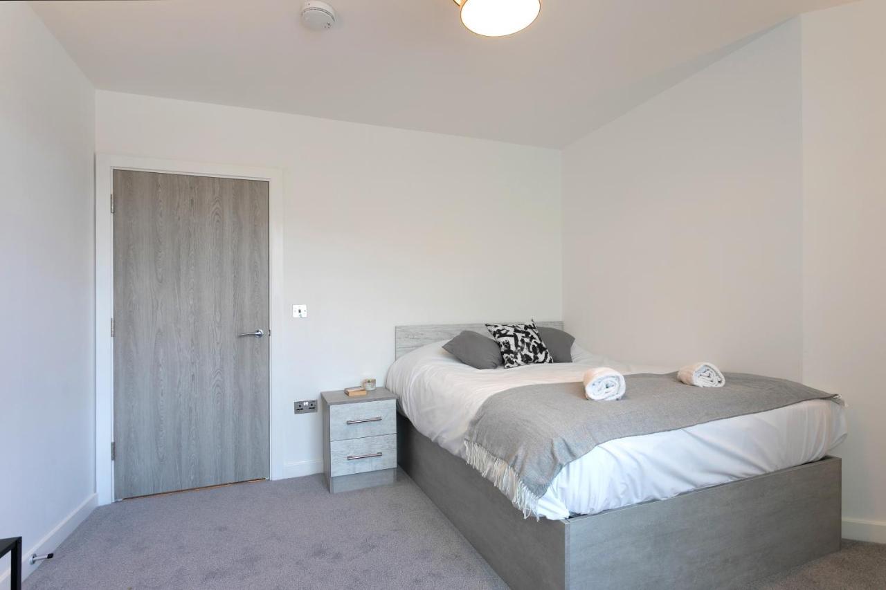 Hoemli Smart City Centre Apartment Leicester Extérieur photo