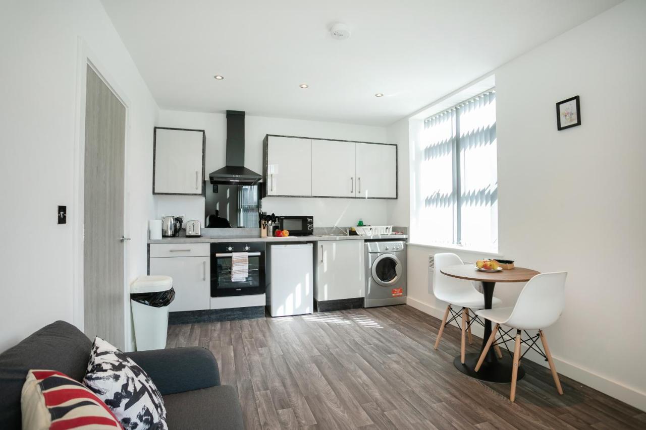 Hoemli Smart City Centre Apartment Leicester Extérieur photo